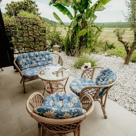 Sobe Lusina Secovlje